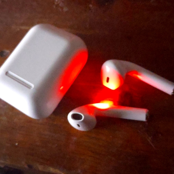 Apple airpods
